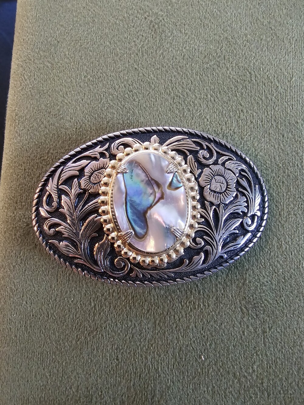 Small Vintage Belt Buckle